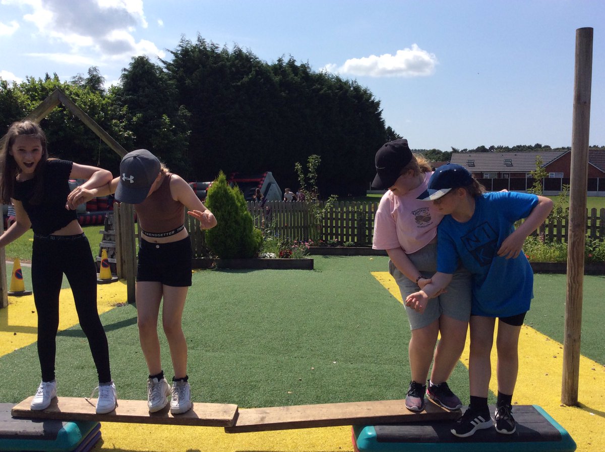HighfieldY6's tweet photo. Y6S using their leadership and communication skills today with @ATTrainingS #HSTMSHINE ⭐️ https://t.co/u6dGsp6aJC