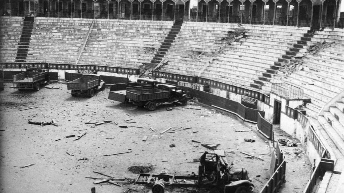 Pablo Casado habla de derogar la ley de memoria historica y sustituirla por una ley de concordia. Aquí la definición gráfica de ambas #Leydeconcordia