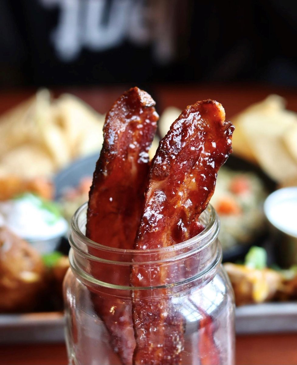 Claim Jumper tweet media