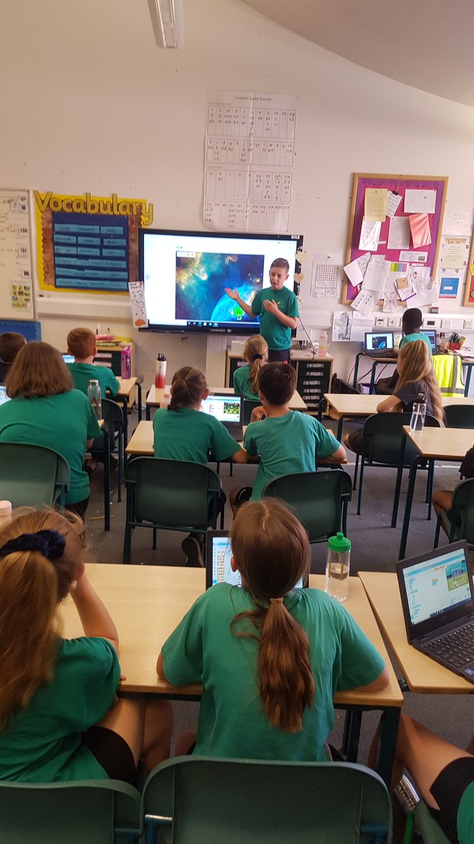 Sarahjane0710's tweet photo. @UptonClass5GD Consolidating all we have learnt in ICT. Designing and creating games in scratch, even a few demos shared.  #dreamwork #poggersmomentsinthemaking https://t.co/VqZGSpTneQ