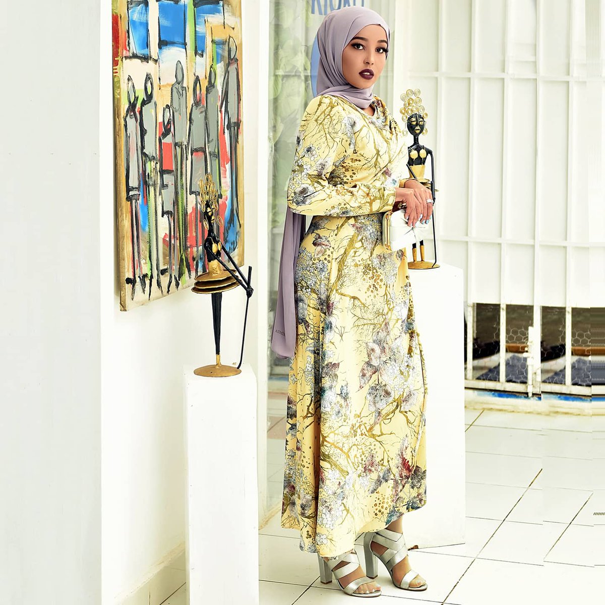 HouseOfIdil's tweet photo. #HouseofIdil #Hijabi #FashionDiaries #BlackOutEid https://t.co/9qvvXc2ogK