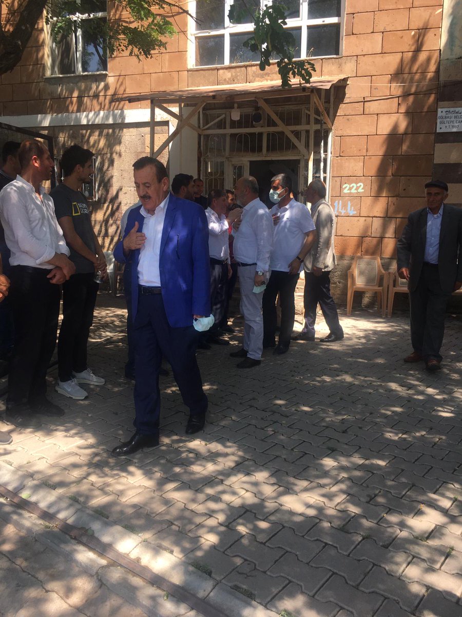 ibrahimavci49's tweet photo. Bitlis'in ve Güroymak ilçesi ve Gölbaşı beldelerimizde,teşkilatlarımızla birlikte Kardaş ve Salar ailelerine taziye ziyaretinde bulunduk.

Vefat eden hemşerilerimize Allah'tan rahmet,yakınlarına ve sevenlerine sabır diliyorum. https://t.co/kQSoaPQuBR