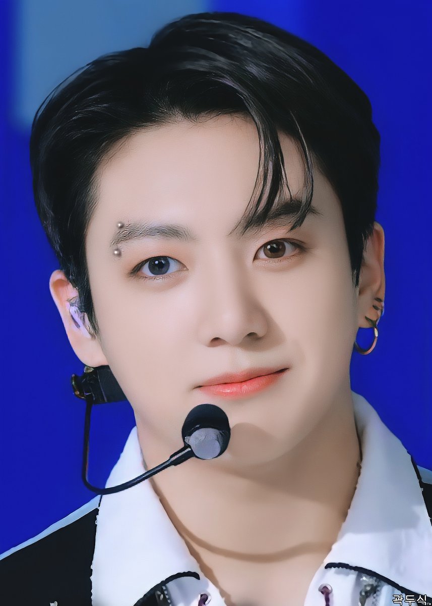 dusik_jk's tweet photo. 자동차에도 자전거에도 브레이크가 있는데 형님을 향한 제 마음엔 왜 없는 건지 모르겠습니다

/ 210717

#방탄소년단 #BTS #전정국 #정국 #JUNGKOOK #JK @BTS_twt https://t.co/AFebLLi6q6