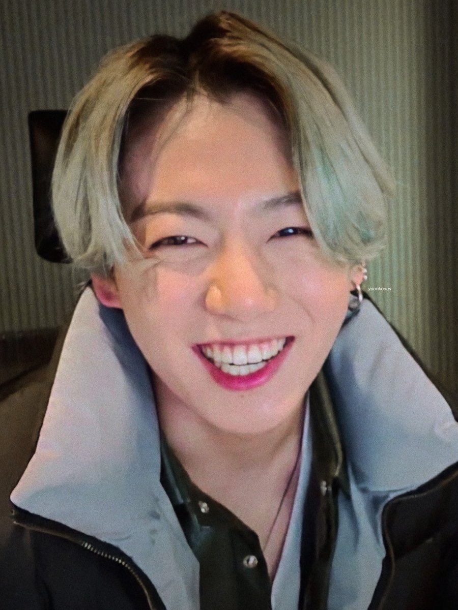 yoonkoous's tweet image. their eye smile ♡