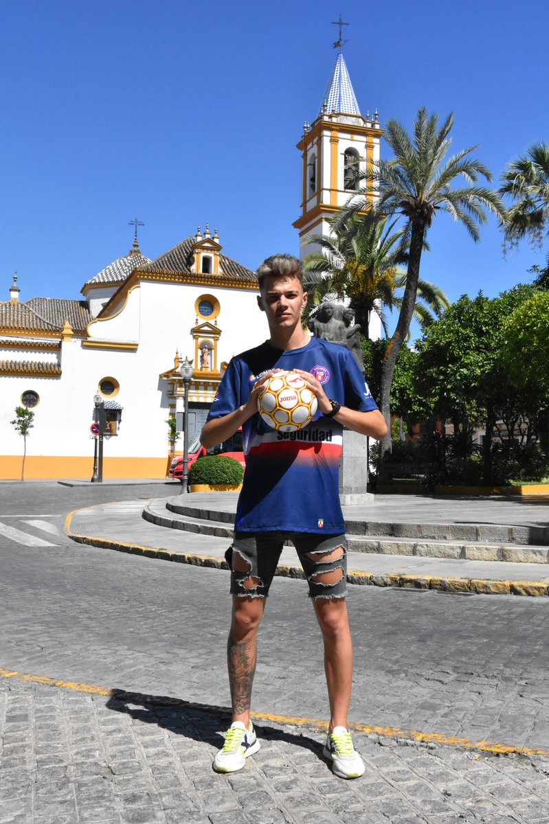 👋🏼 Buenas tardes afición ❤️💙

🔜 Un lunes menos para que el balón de <a href="/SomosFutsal/">Nos gusta el FUTSAL</a> vuelva a rodar en el Fco. De Dios Jiménez 💥⚽️

📲 ¡Se abre una semana cargada de novedades! No quiten el ojo de nuestras redes 👀