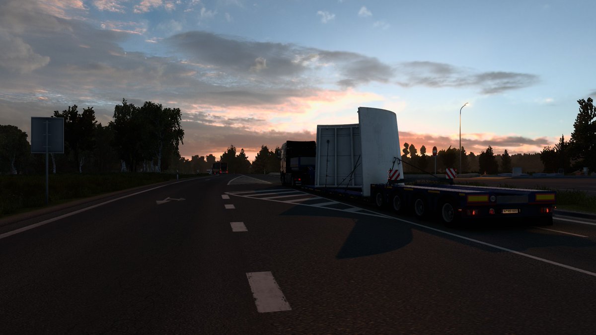 frederi17487407's tweet image. #ETS2 Games #prodriver sur la route ce jeu est toujopurs aussi beau malgré les années