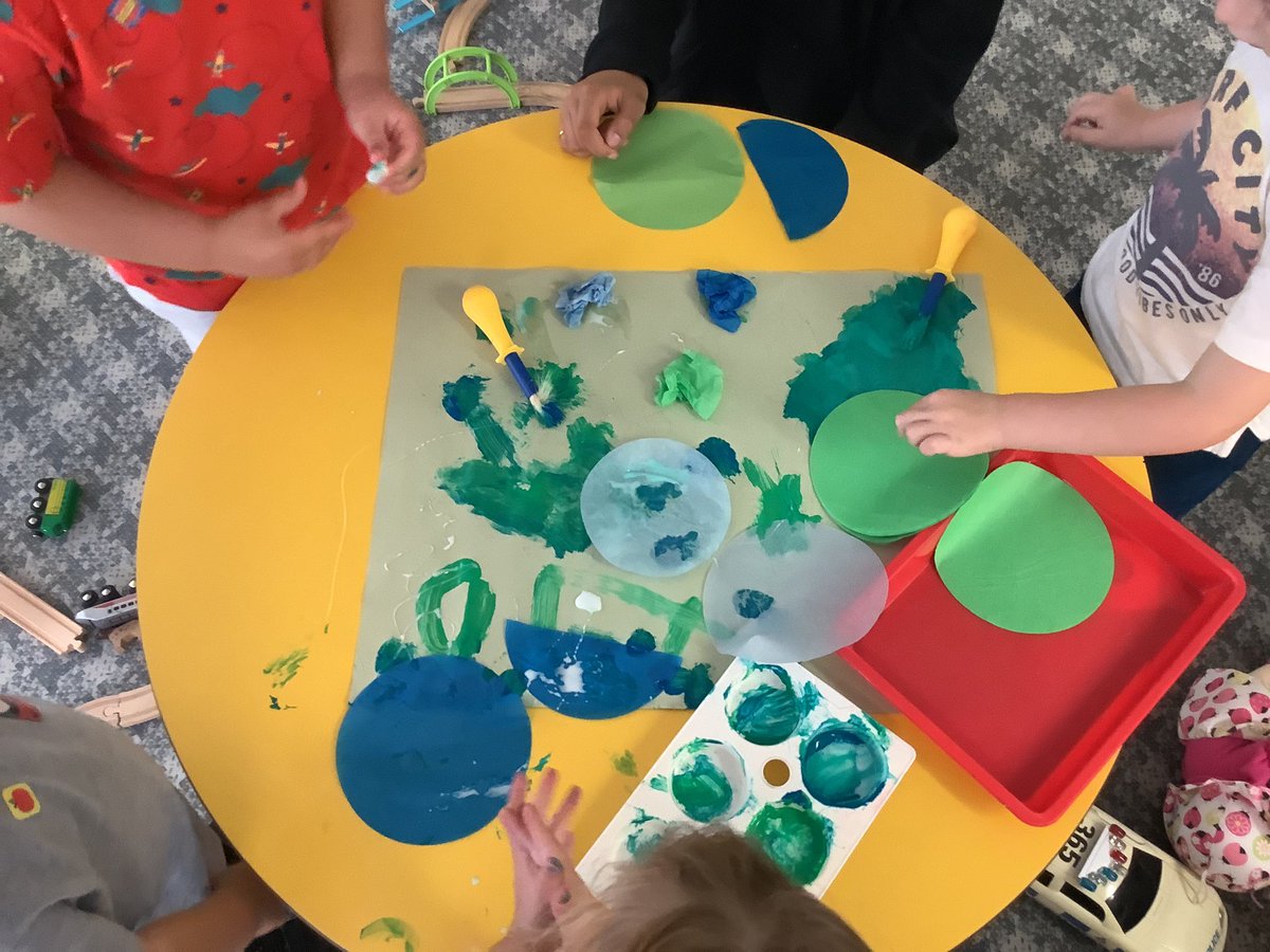 RGSDNursery's tweet photo. This week in holiday club the children have been enjoying exploring and making plans to go on a trip next week. Where would you visit on our map? #explorers #goingonatrip #mapmaking #EYFS #RGSDodderhill https://t.co/O4z9swtSoK