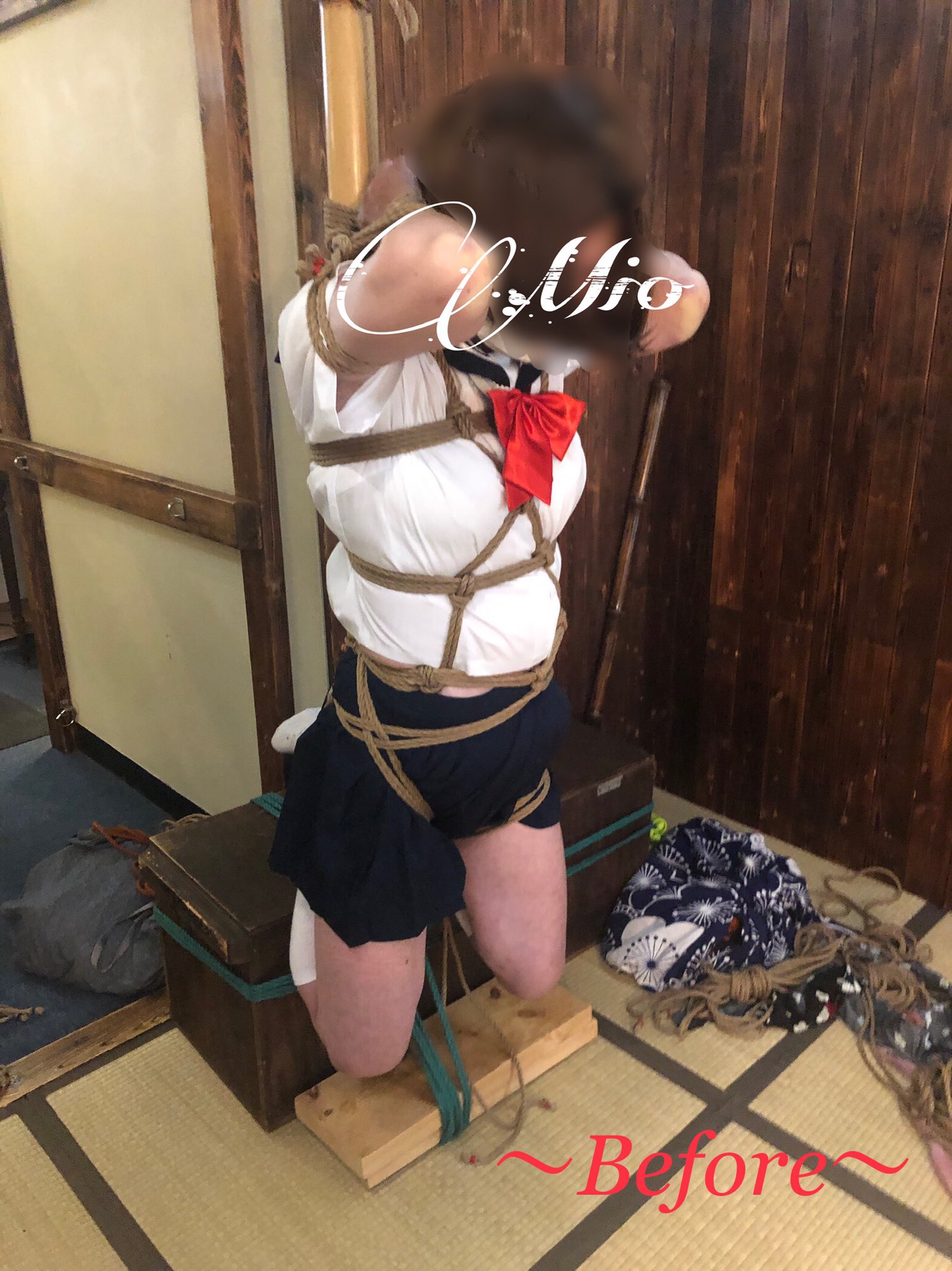 緊縛柱 実は初の柱吊り 自力で試行錯誤やったのと、その後十兵衛さんのアドバイスで修正したの…  全然違くないですか？やっぱり十兵衛さんのセンスはすごいと思いました。ヘナチョコ縄がちょっと上級者に見えるというマジック #緊縛 #無門縛 #縛り  #ロープアート ...