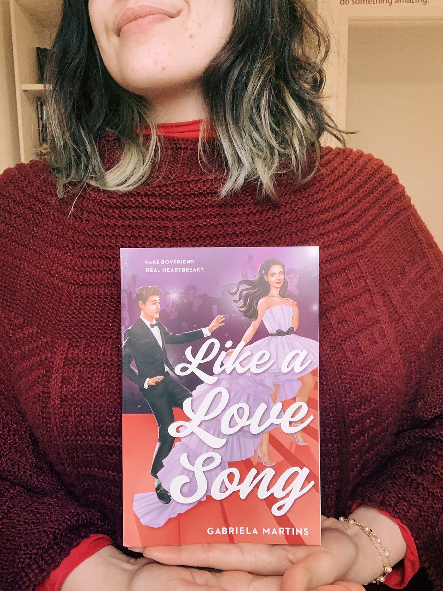 gabhimartins's tweet image. 15 days to release. INTL giveaway happening on IG @/gabhi. 👁👅👁