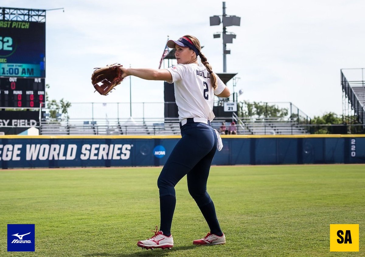 SoftbalAmerica's tweet photo. Olympic softball starts TOMORROW. 🚨

And here's what @MizunoFPitchNA athlete Ali Aguilar expects softball fans to see from Team USA. 👇

https://t.co/f3nbiab9gk

#MizunoMonday https://t.co/KXXMdVyyTb