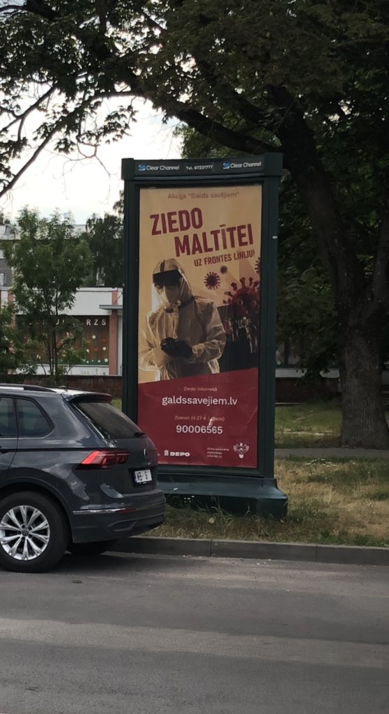 Eu, džeki, sametiet paikai!