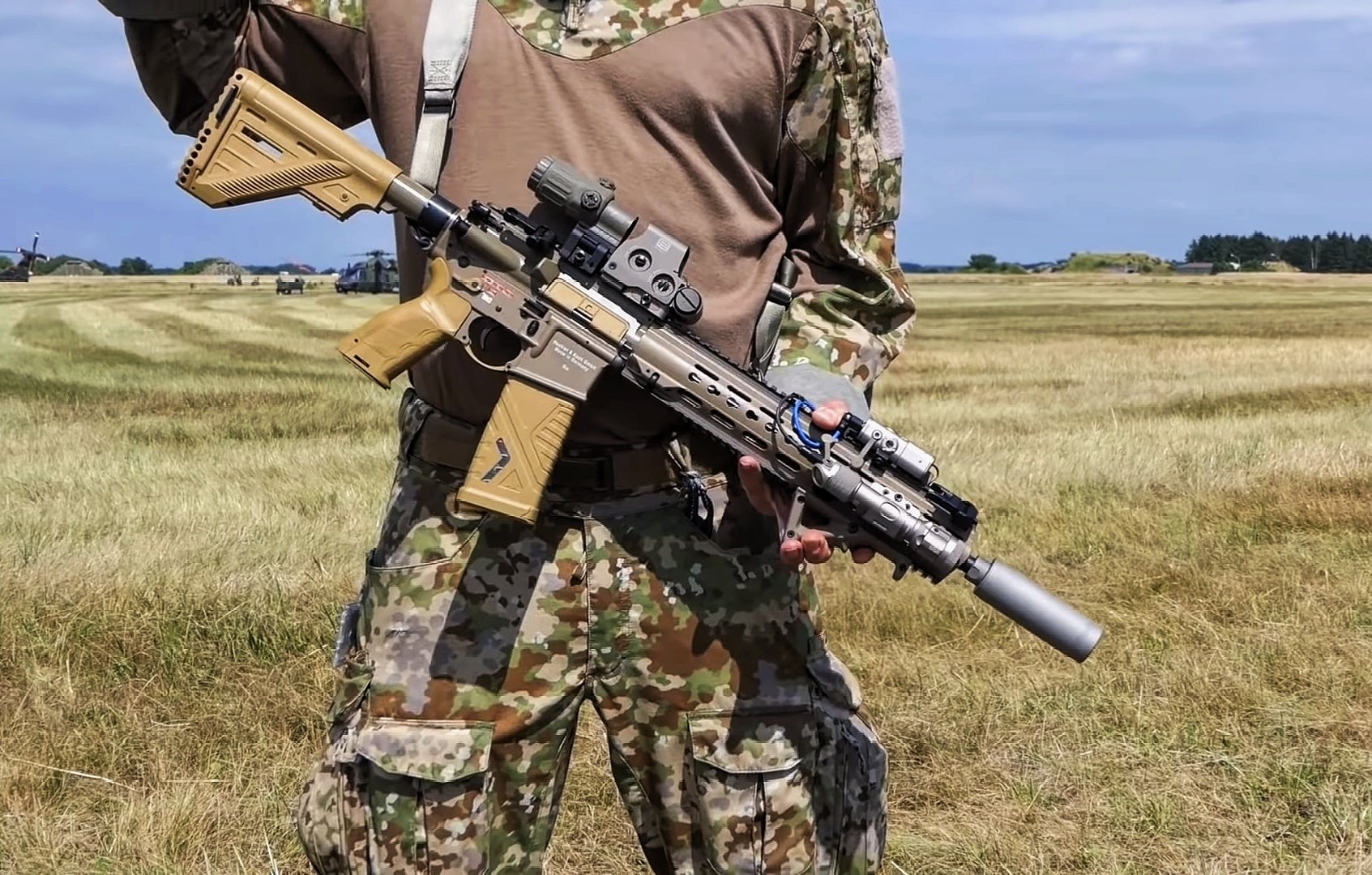 cobre metano Momento TP 🤘🏻 on Twitter: "🇩🇪KSK - HK 416 A7 / G95 - EOTech EXPS3 + G33 magnifier - Offset Iron Sights - Rheimental LM-VTAL - Rheinmetall TL-MISSIONLIGHT - Magpul AFG-2 - Training cobre metano Momento TP 🤘🏻 on Twitter: "🇩🇪KSK - HK 416 A7 / G95 - EOTech EXPS3 + G33 magnifier - Offset Iron Sights - Rheimental LM-VTAL - Rheinmetall TL-MISSIONLIGHT - Magpul AFG-2 - Training