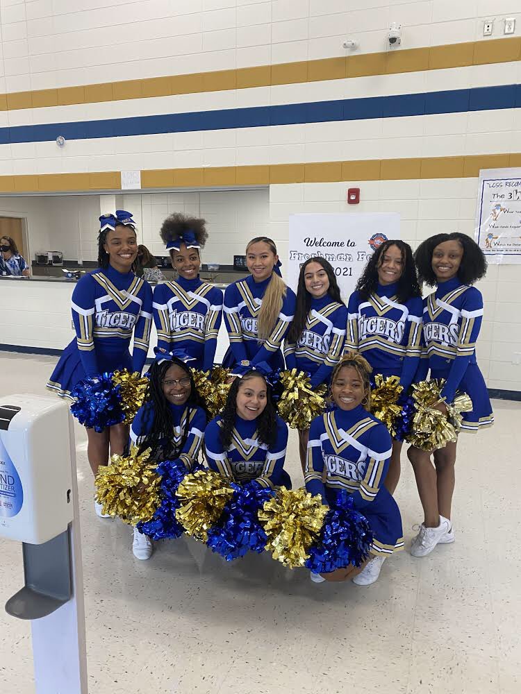 MaryRyan_LCSS's tweet image. Dr. Perry sets the stage at Session 1 of Freshmen Focus. Three more sessions available if you missed it #importantparentinfo @LibertyCoSchool @MRRVH @BIParentEngage