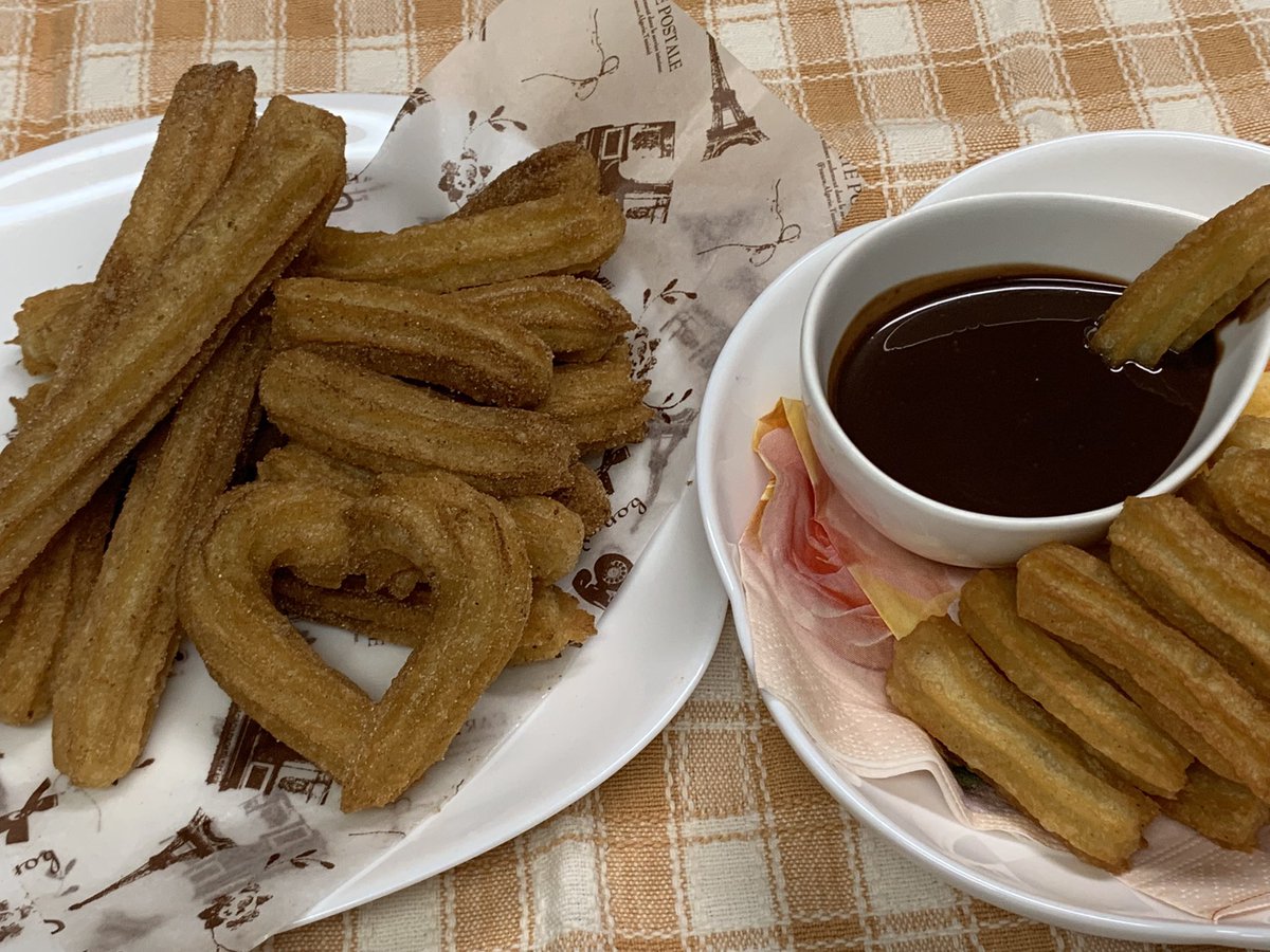 Etiqueta チュロス Al Twitter