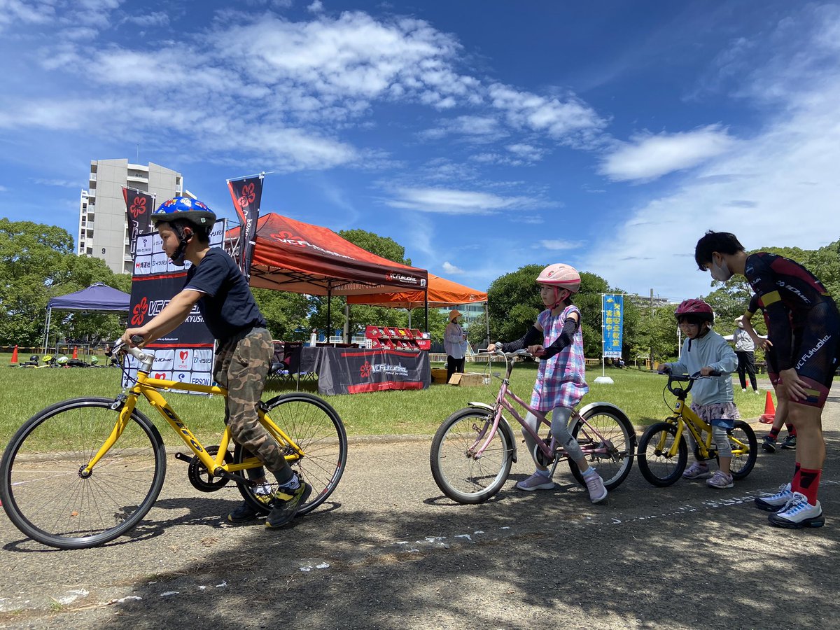 Vc福岡 On Twitter レポート 7 18 自転車の乗り方教室 補助輪なしにチャレンジ を開催しました Https T Co Vds4hgicpm Vc福岡 福岡市 自転車教室 補助輪外し 安全教室 ガレージサイクルキッズ 育てよう未来の オリンピックメダリスト 自転車に乗れた