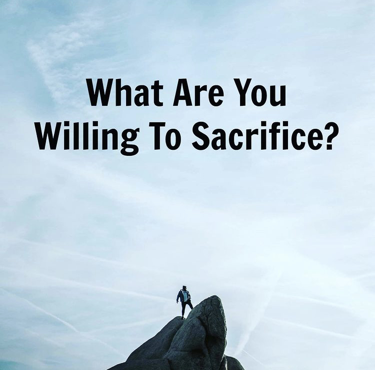 MHSeaWolves's tweet image. Success takes sacrifices. #MondayMotivation  #WeHuntTogether #StillHowlin' #SeaWolves #Mercy #MercyHealth #TeamTYR #TYR