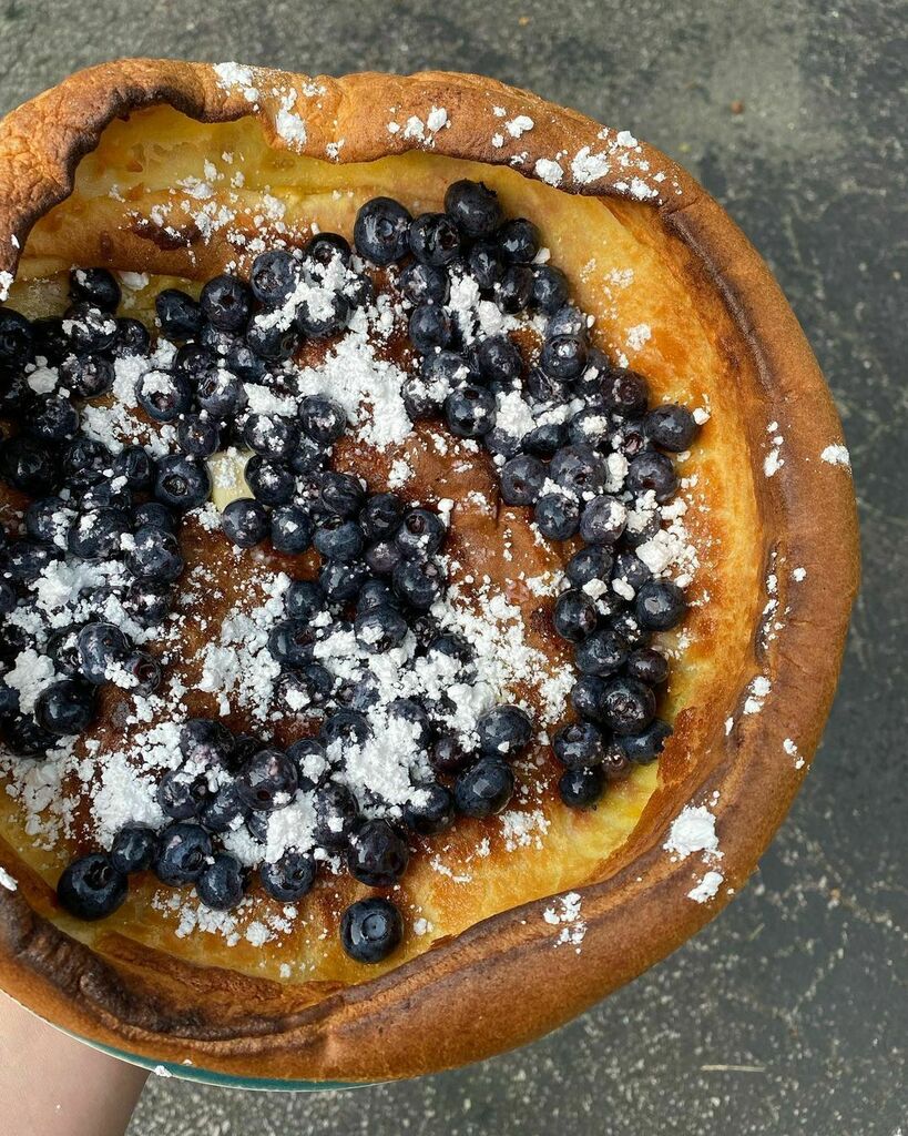 CleanEatsFast's tweet image. Dutch baby for first breakfast. 🥞🫐

Thanks for the inspiration @linettepacheco and the recipe @nytimescooking. 

#storyofmytable #onmytable #ourfoodstories #hautecuisines #scrumptiouskitchen #makeitdelicious #eatprettythings #show_me_your_food ##food… ift.tt/3rmxBX3