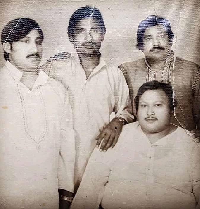 Vintage photo of Nusrat Fateh Ali Khan from early in his career as a singer of Qawwali.
