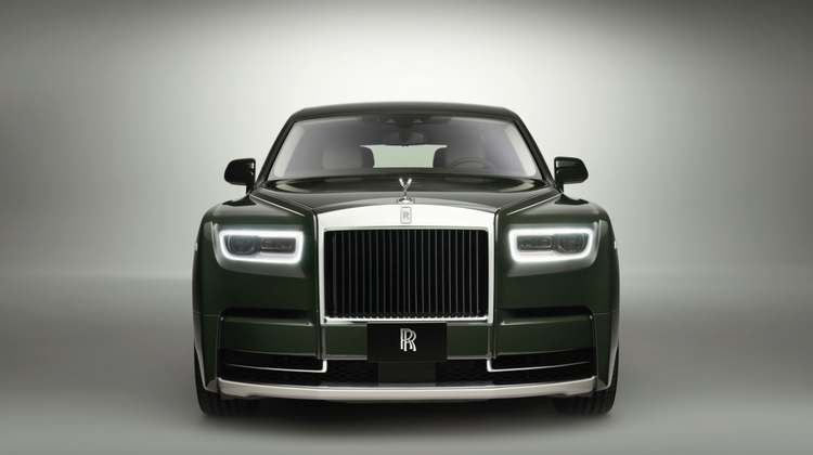 LuxuryChannel's tweet photo. Take a glimpse of the finer details of this one-of a kind Bespoke Phantom, uniquely created by @rollsroycecars in collaboration with @Hermes_Paris. Handcrafted by a combined team, the #PhantomOribe reflects the personality and passions of its owner - https://t.co/2yugByXwBf https://t.co/xHEieHHE8i