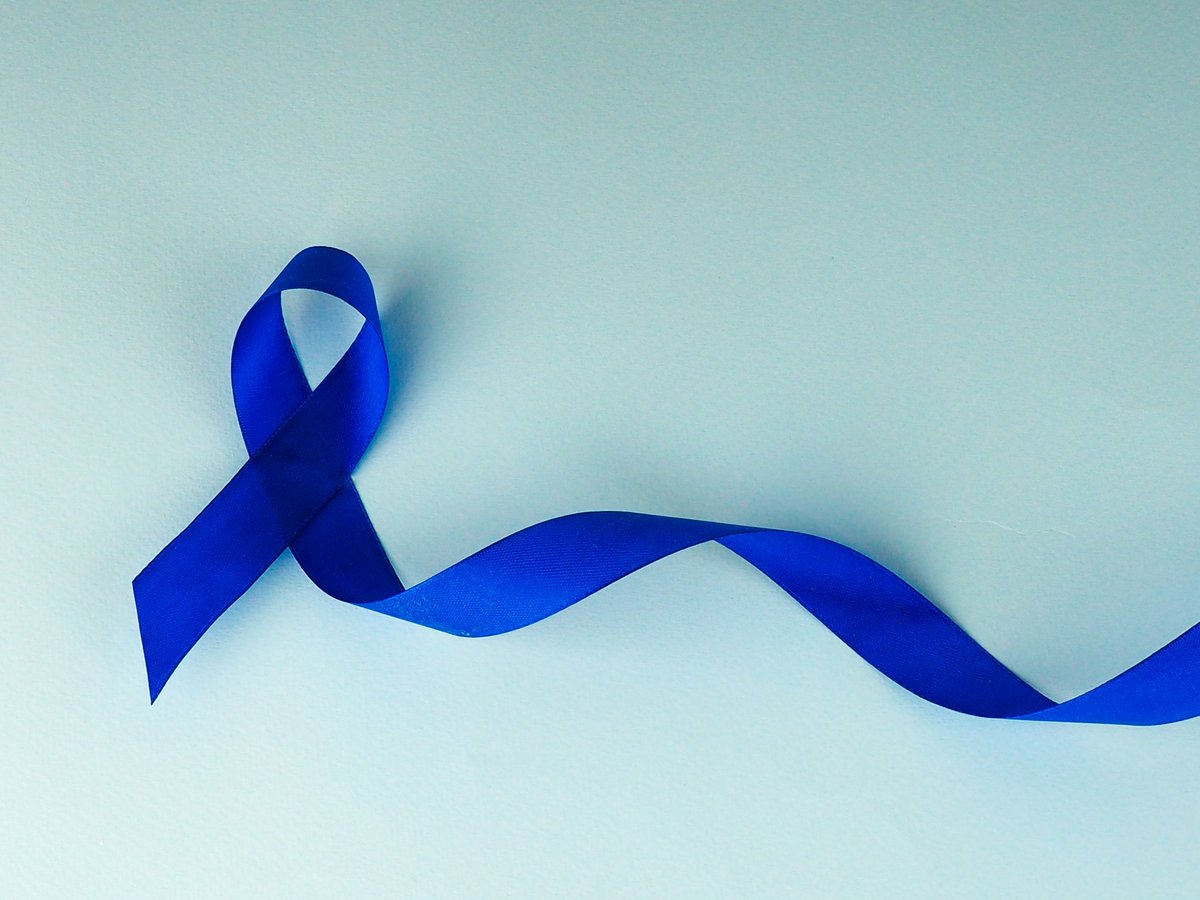 лента онкологии синяя. красная лента вектор. голубая лента символ. лента триколор 10мм. лента сатин риббон.