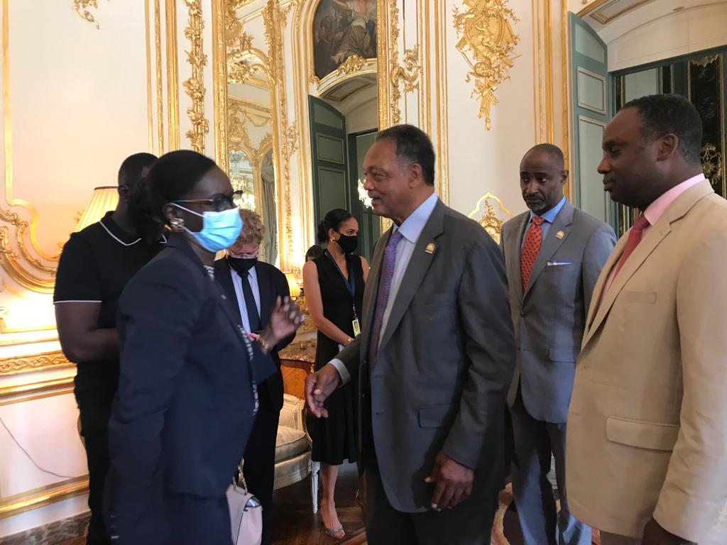 afreecom_net's tweet photo. Afreecom était invité à une réception en l'honneur du Révérend Jesse Jackson, pour sa promotion au grade de Commandeur de l'Ordre National de la Légion d'Honneur.

À 79 ans, son militantisme contre le racisme sera récompensé en France !

#Afreecom #AmbassadeDesÉtatsUnis #Elysee https://t.co/kzjfFZ9xgp