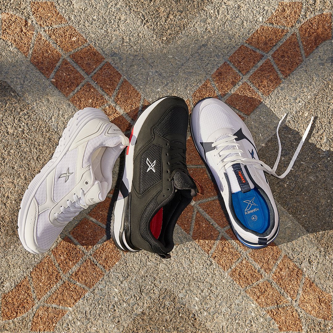 Cuma akşamı etkinliği, Cumartesi pikniği ve Pazar yürüyüşünün özeti gibi Kinetixler. 

#Kinetix