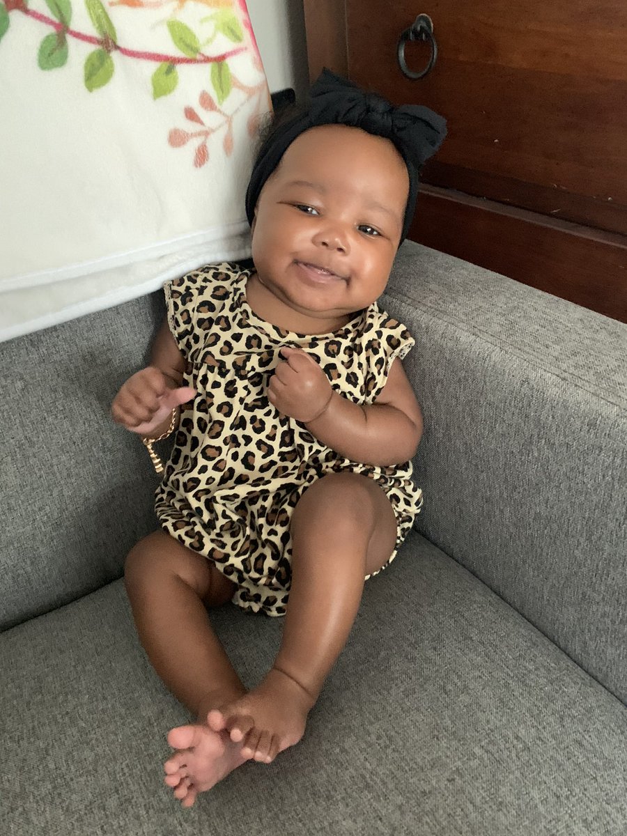 Timberlyn_Mays's tweet photo. A lot has changed but I now have a new WHY!! 🙏🏾😘 #3Months #BestJobEver https://t.co/RMQz8L7doK