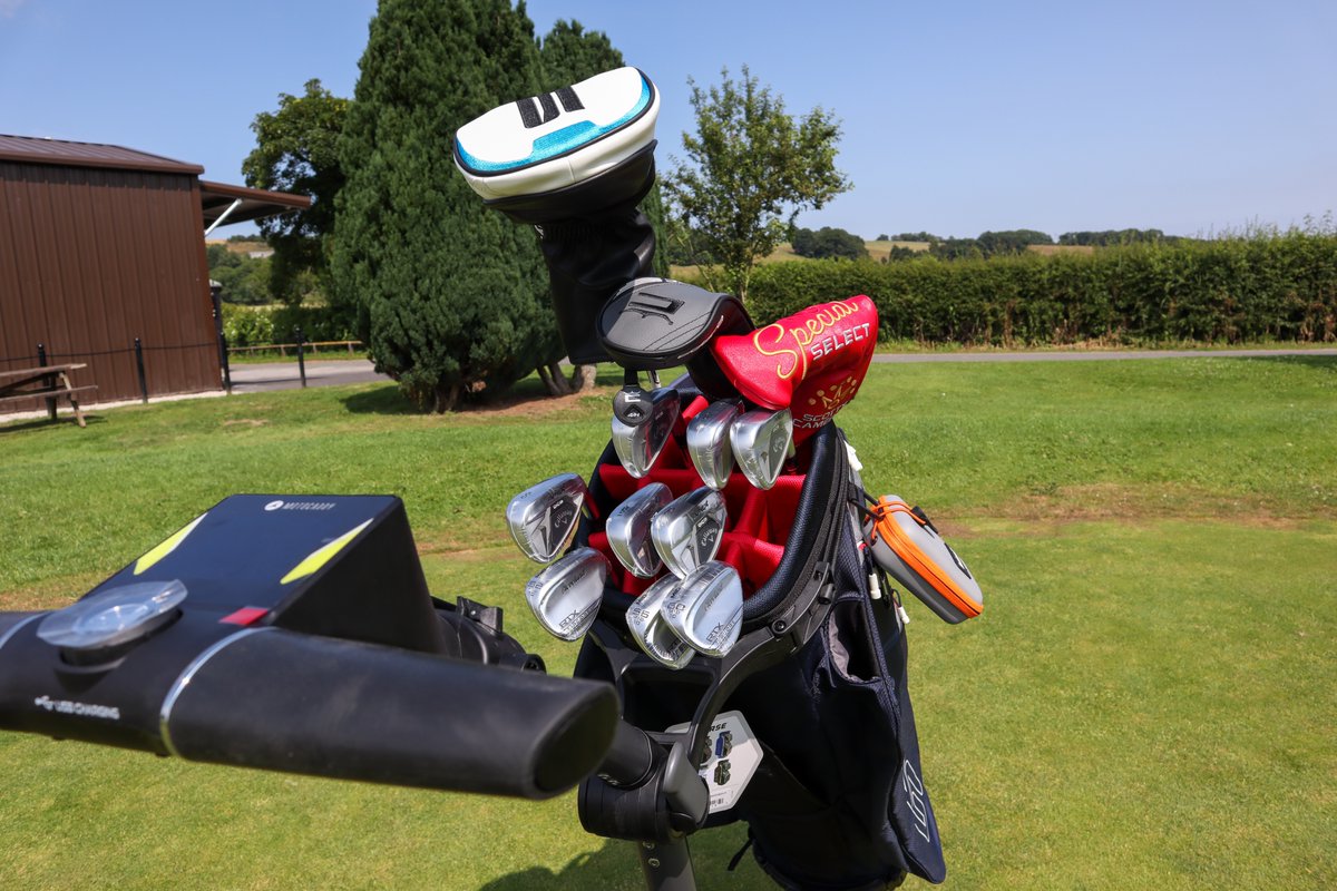 SnaintonGolf's tweet image. 🚨 GOLF'S BIGGEST GIVEAWAY 🚨
 
To win everything in this photo all you have to do is 👉 Follow us 👍 Like/RT this post and tag 3 friends 🧍‍♂️🧍‍♀️🧍‍♂️ To triple your chances of winning subscribe to our email newsletter (snaintongolf.co.uk) ✅ Winner drawn 30/07/2021, good luck 🍀