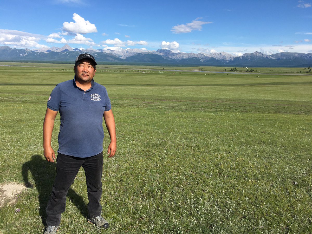 Миний эх орны хойморь
Дархадын цэнхэр хотгор