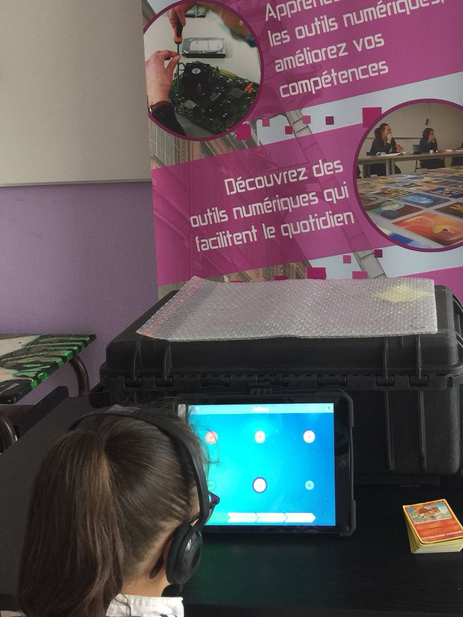 CSCBassinMinier's tweet image. De la maternelle au CP 💼
Grâce au #numérique, les enfants de #Denain commencent à apprendre à lire. Une appli leur permet de lire des syllabes et valide ou non la prononciation.
@agirpourlecole @ccesetti