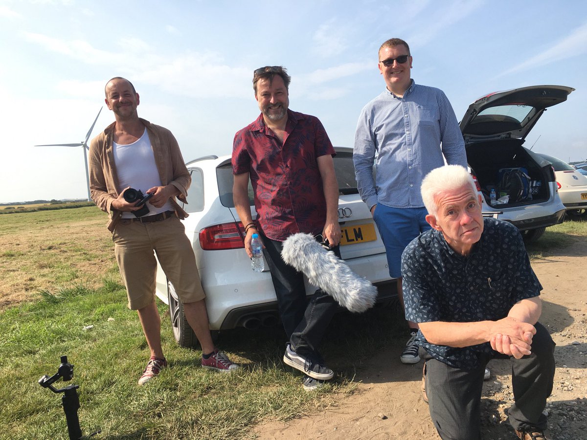 IMcMillan's tweet image. Happy Day’s filming with ⁦@Juice_Media_UK⁩ @mattTho63609956 ⁦@imagenteam⁩ photo by ⁦@sallyblackburnA⁩ I’m trying to emit gravitas!