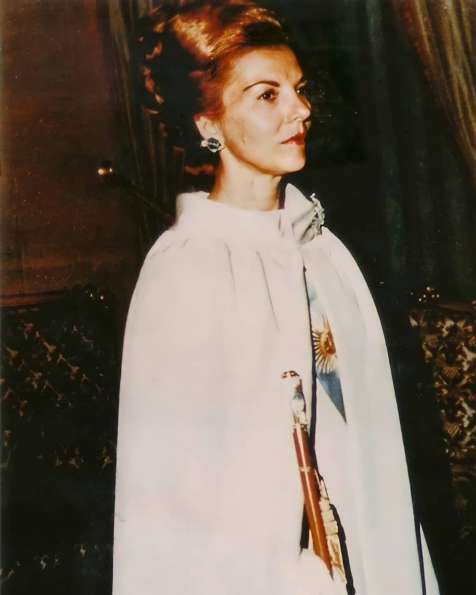 эстела мартинес де перон. мария эстела мартинес де перон президент аргентины. мария эстела мартинес де перон президент аргентины. мария эстела мартинес де перрон. мария эстела мартинес де перрон.