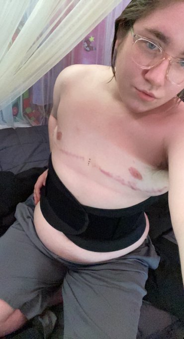 Waist training today https://t.co/HULOM42XfM<a href="/tag/fuckonlyfans"class="tags"><span>#fuckonlyfans</span></a><a href="/tag/cancelonlyfans"class="tags"><span>#cancelonlyfans</span></a><a href="/tag/fuckyouonlyfan"class="tags"><span>#fuckyouonlyfan</span></a>