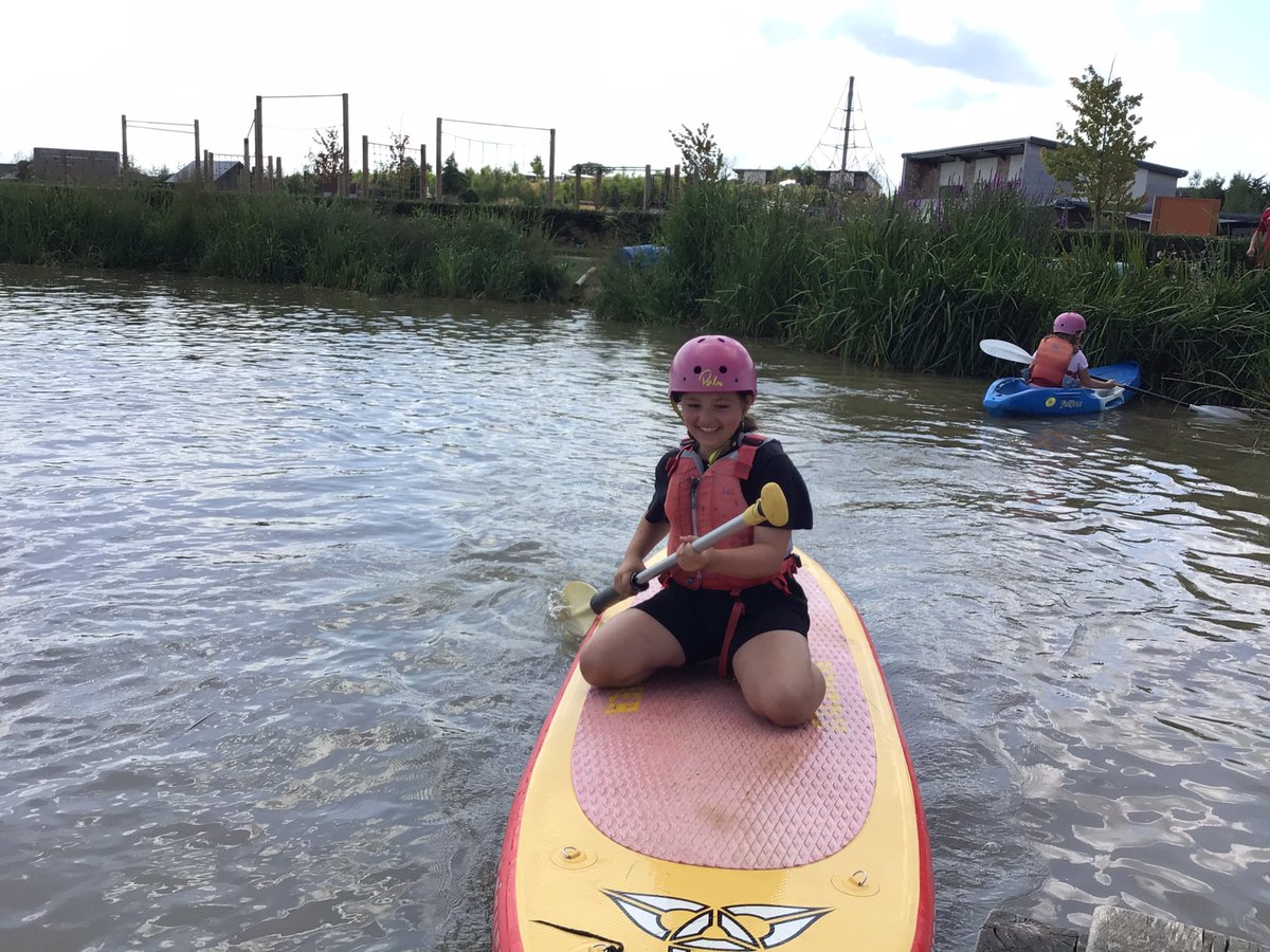 mwpsclass6's tweet photo. Super skills in water sports. https://t.co/LNyzv81ZU0