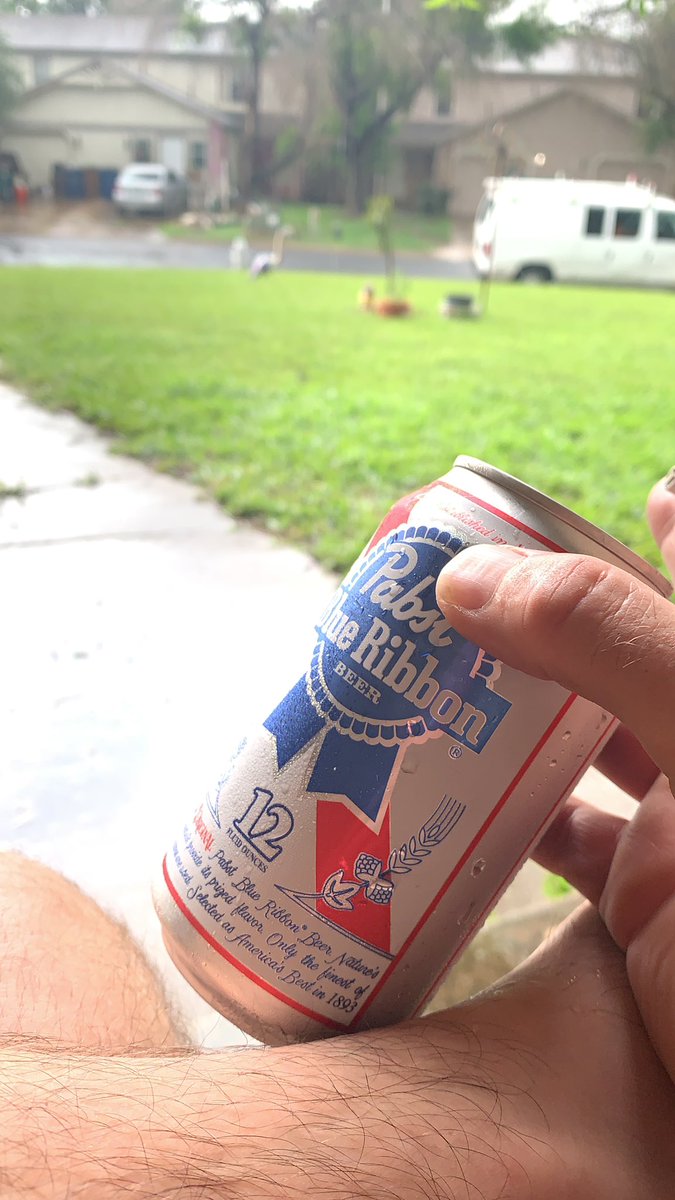 SonsofKitsch's tweet photo. Nothing helps a shite day like having a beer in the rain! https://t.co/D6cWExC8tR