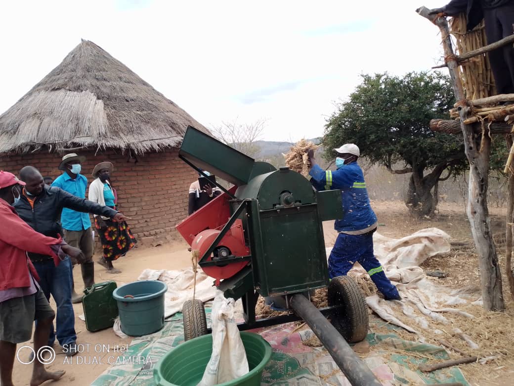 With support from <a href="/bread4theworld/">Bread for the World</a> we capacitated farmer groups in Rushinga&amp;Mt Darwin with small grain threshers to improve production &amp; utilization of small grains. @MoLAFWRR_Zim <a href="/AgritexS/">ARDAS (AGRITEX)</a> <a href="/johnbhasera/">John Bhasera</a>  <a href="/action_poverty/">Action on Poverty</a> <a href="/InfoMinZW/">Ministry of Information, Publicity & Broadcasting</a> <a href="/BBCAfrica/">BBC News Africa</a>  <a href="/ZBCNewsonline/">ZBC News Online</a> <a href="/nangozim/">Nangozi Milly</a> <a href="/ZAGPInfo/">Zimbabwe Agricultural Growth Programme</a>