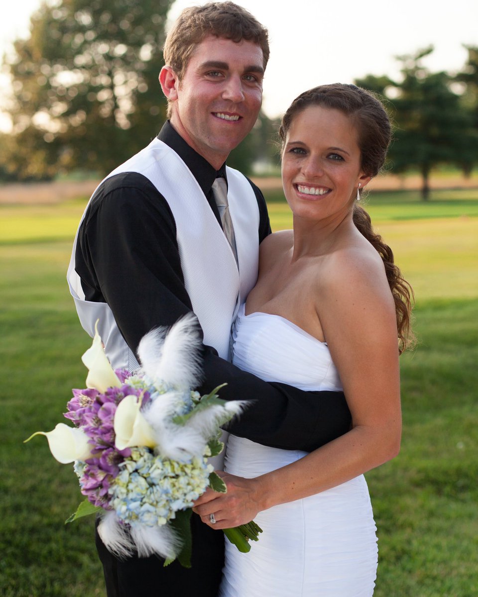 Happy 8 Years <a href="/CoachMartinMSU/">Matthew Martin</a> 💙