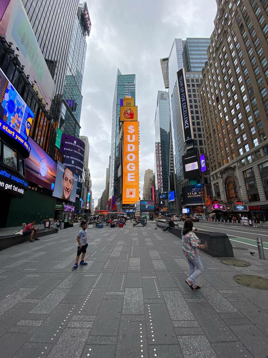 cp57374170's tweet photo. @cryptocom when will you tweet about #Udoge 
@UncleDogeBSC https://t.co/t7GP4MRova