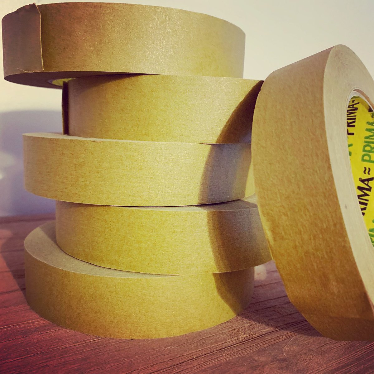 LisasEcoKitchen's tweet photo. More Plastic Free July tipsโฆ.replace sellotape with paper tape! #plasticfree #saynotoplastic #reduceplasticwaste #ecofriendlyliving #planetfriendly #makingsmallchanges #makeadifference #plasticfreejuly #easyswaps #lisasecokitchen ๐ https://t.co/YoMJXZghmq