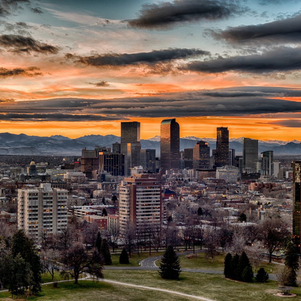 Wondering what areas we serve? Primarily the Denver-metro area and surrounding neighborhoods such as Littleton, Aurora, Highlands Ranch, Centennial and more!
#electrician #denver #homelighting #lighting #denverhomes