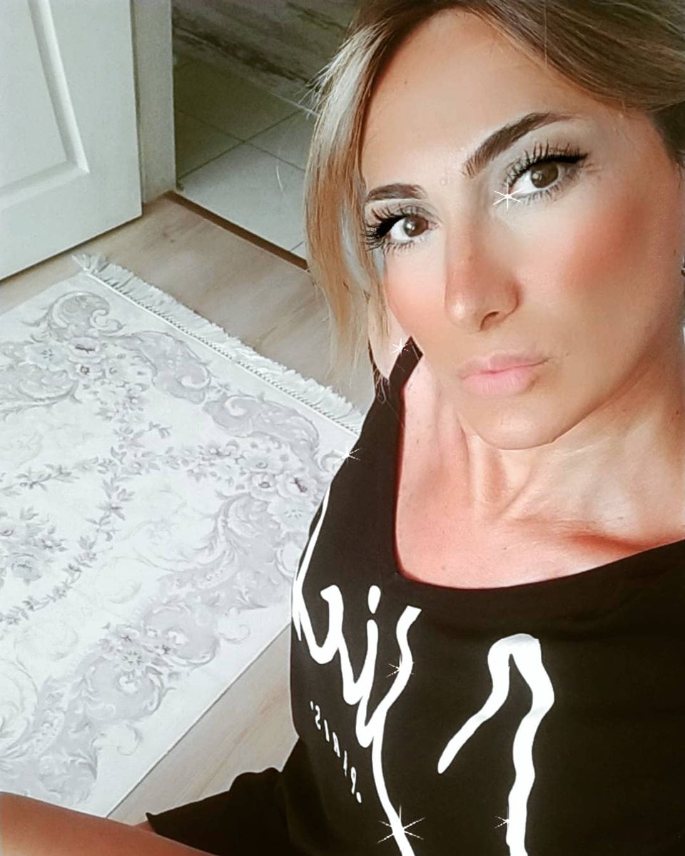 Doa30535852's tweet photo. Ben trans doğa kültürlü kendini bilen ne istediğini bilen kaliteli beyler arayın görüşelim 🌹0553 759 79 34🌹#uskudar #lkadikoytravesti #umraniye #beykoz #cekmekoy #anadoluyakasi https://t.co/7uTlbvdH73