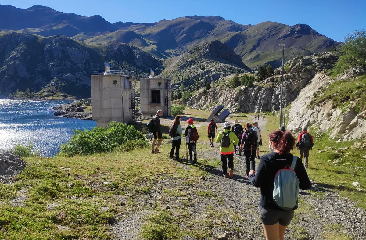 El passat cap de setmana vam estar al <a href="/fsendpirineus/">Festivals Senderisme Pirineus</a> de la #VallFosca on vam poder gaudir de diverses rutes guiades de #senderisme 

Aviat compartirem la nostra experiència en el nostre BLOG 🤟 feelbydoing.com/blog Estigueu atents i atentes! 💚

<a href="/visitvallfosca/">Turisme Vall Fosca</a> <a href="/Kiribatis/">@Kiribatis</a>