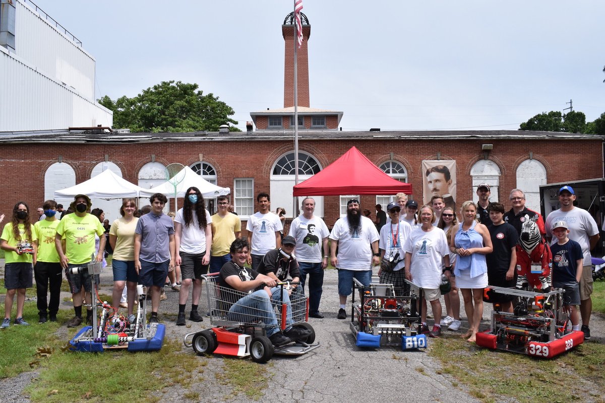 The Mechanical Bulls tweet media