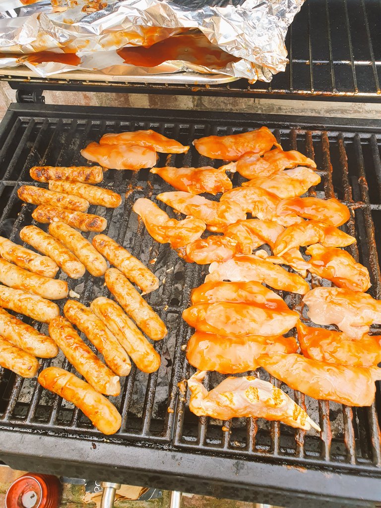 N0TINSERVICE's tweet photo. Thinking of starting a #braaiclub or #bbqclub
Who's in ๐๐ค๐ https://t.co/mpisyTI6VY