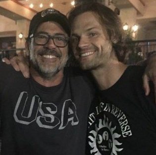 HAPPY BIRTHDAY JARED ! Today is the birthday of the actor Jared Padalecki who is Jeffrey\s friend and co-worker. 