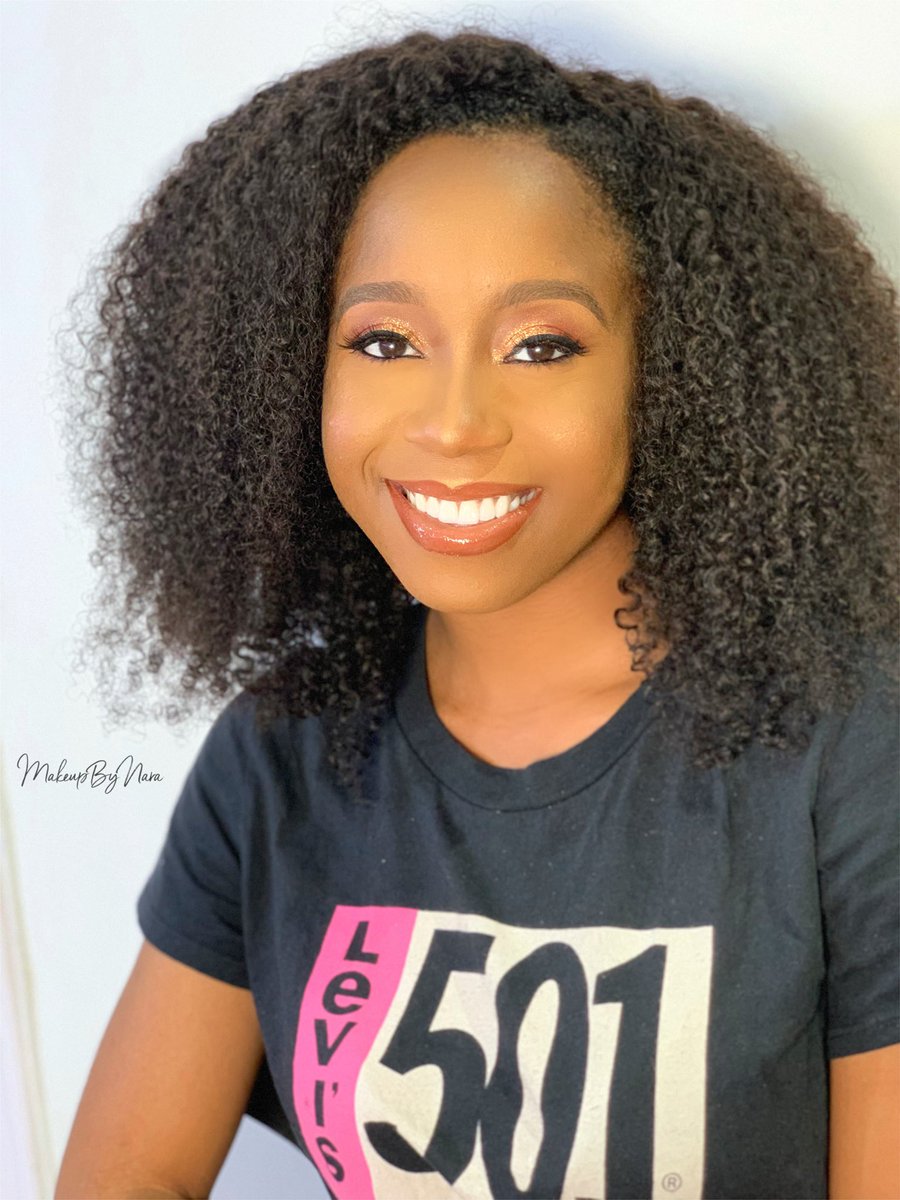 makeupbynara_'s tweet photo. Some girls are born with glitters in their veins; so effortlessly beautiful ☺️ Such is Zara 💕
Thank you Zara for slaying with us.
Book us for your sessions💙 https://t.co/calOC8RBRg