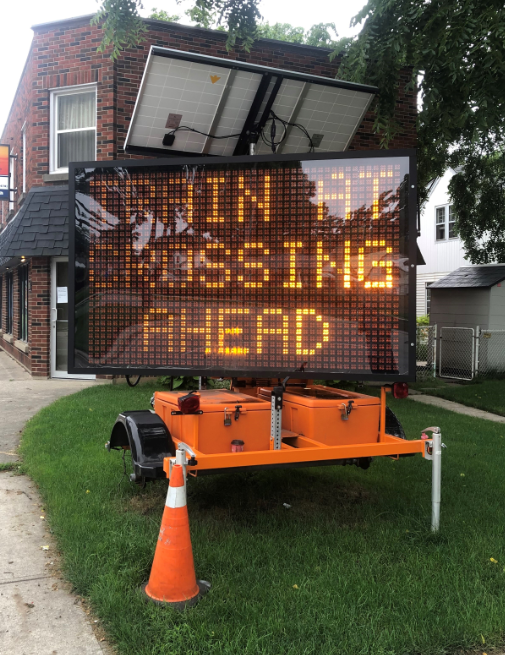 Extremely excited to help the City of London address traffic and safety concerns on the roads surrounding the Adelaide St rail crossing! Check out the new road sign 
london.ca/newsroom/publi…