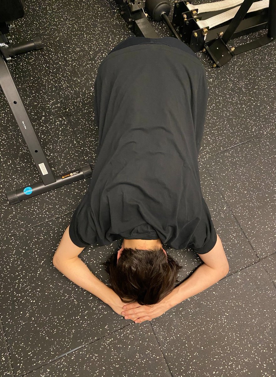 jmnsource's tweet photo. JIMIN MADE A FULL BOW HES THE SWEETEST ANGEL IM CRYING https://t.co/kjaRRIUqEg