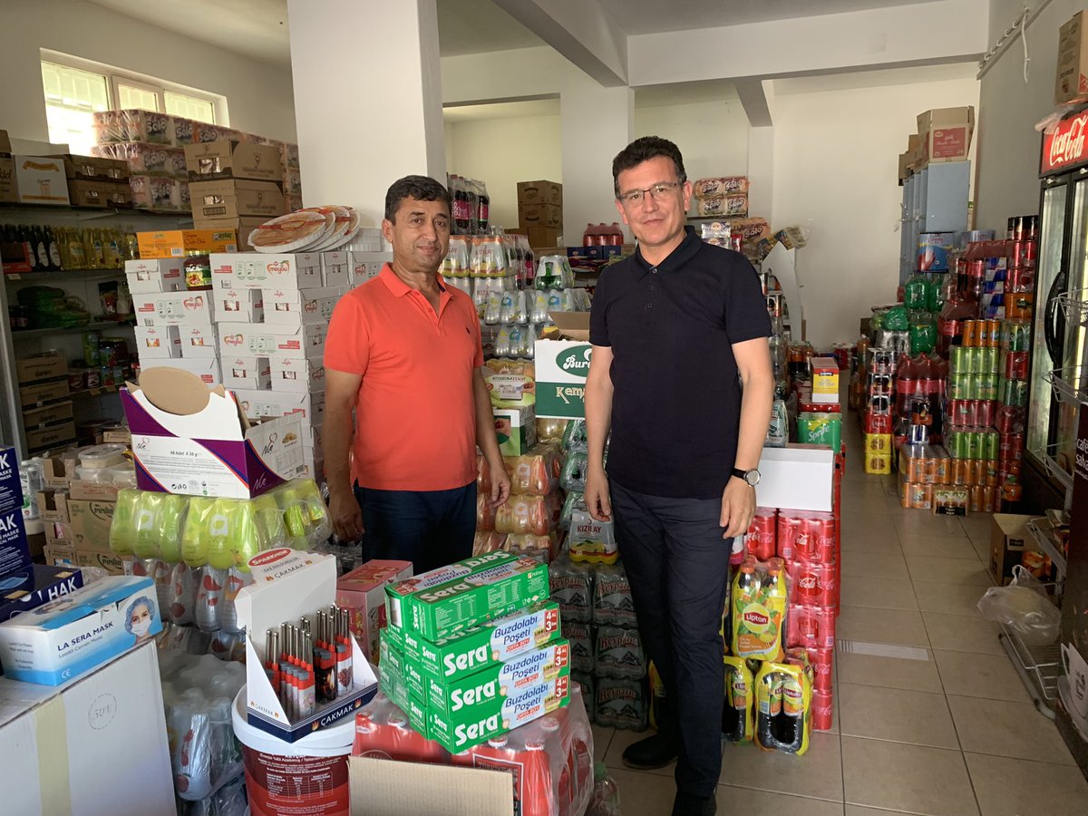 Nuri Bağlı Arkadaşımı ziyaret…
Mahdumu Kemal ile Kaymakamlık hedefi üzerine sohbet…  

Kemal, “Kaymakam” olarak ülkemize ve milletimize hizmet etmek istiyor. 
İnanıyorum başaracak,
çünkü hedefini belirlemiş,  
çünkü kararlı, 
çünkü çalışıyor, gayret ediyor…