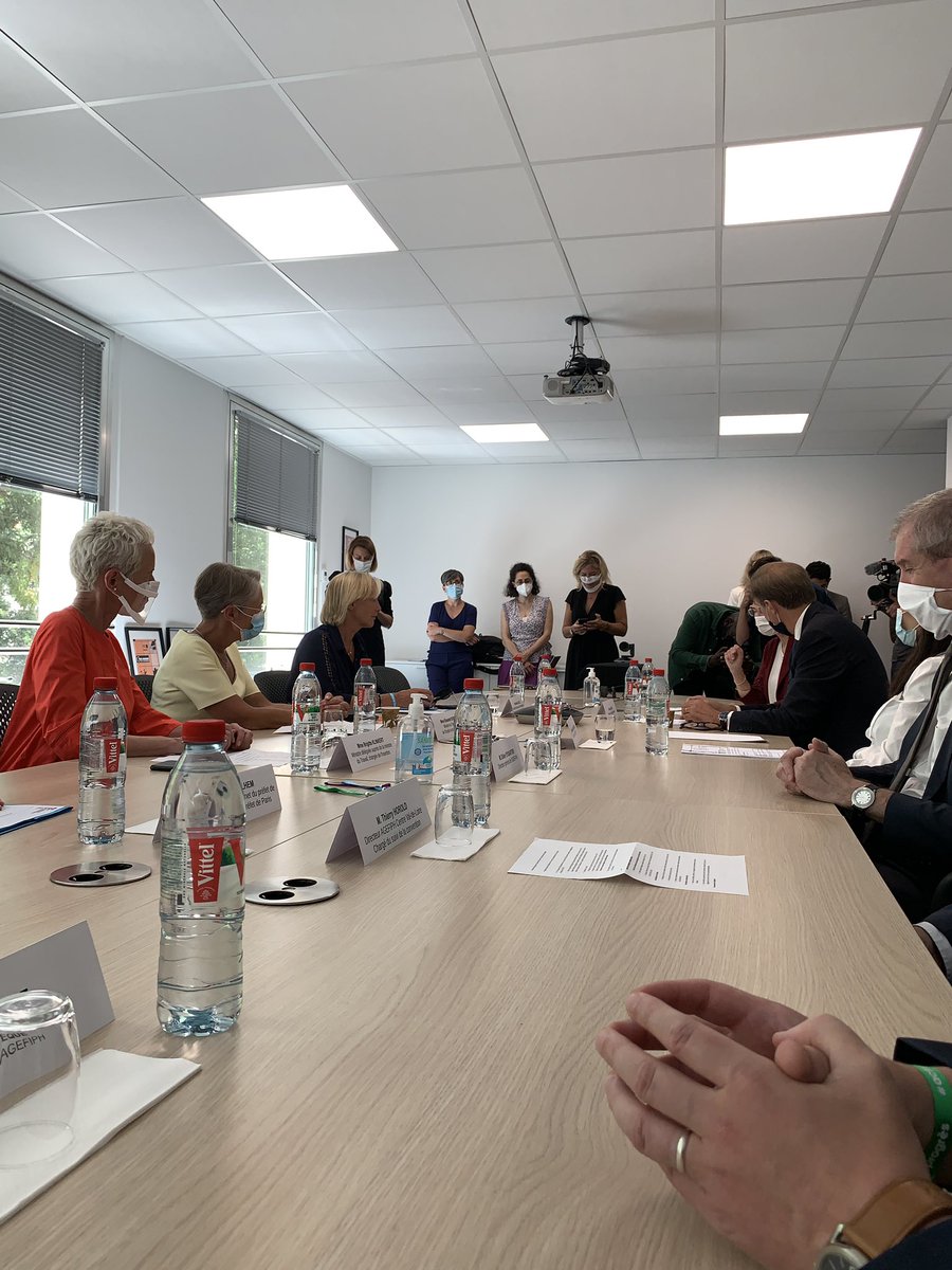 Bustreel Veronique tweet media